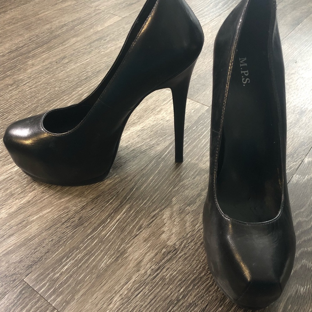 Platform Pumps - image 2